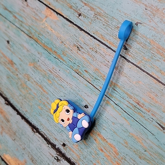 Cinderella Straw Topper - Picture 3 of 5